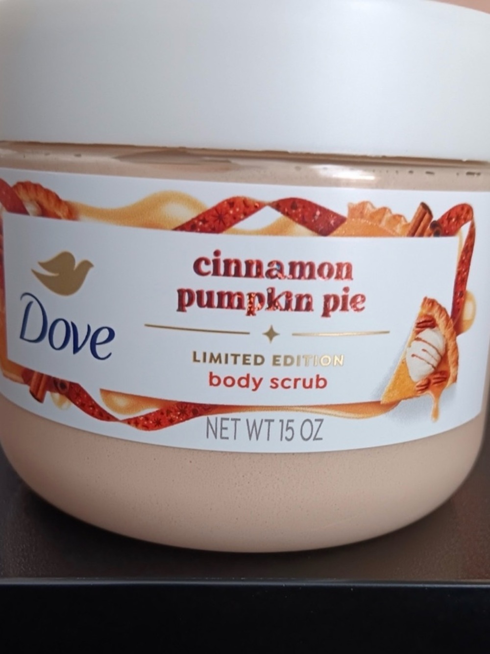Dove Cinnamon Pumpkin Pie Limited Edition Body Scrub - Cream